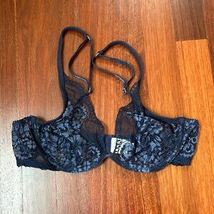EBERJEY noor lace underwire bra in Navy 34B